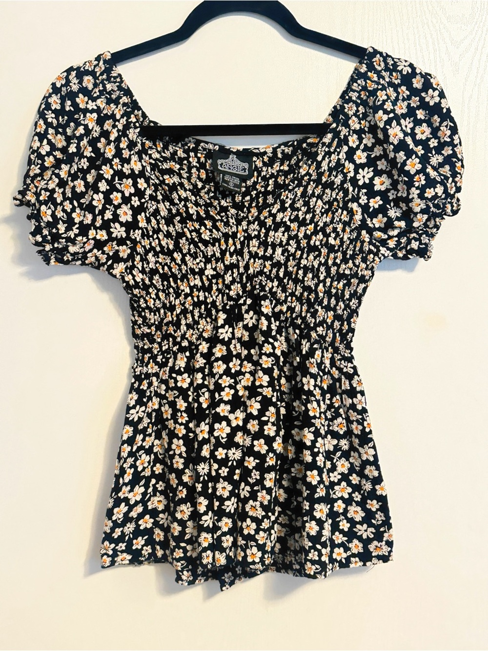 Angie Black Daisy Smocked Puff-Sleeve Tunic